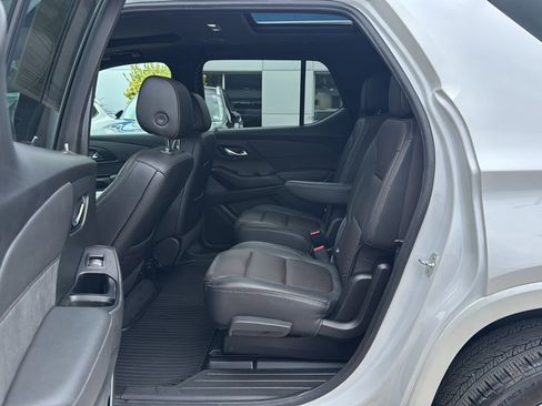 Certified 2023 Chevrolet Traverse High Country AWD/4WD image 20