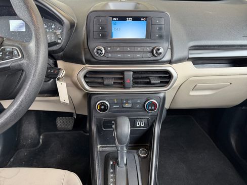 Used 2021 Ford EcoSport S image 12