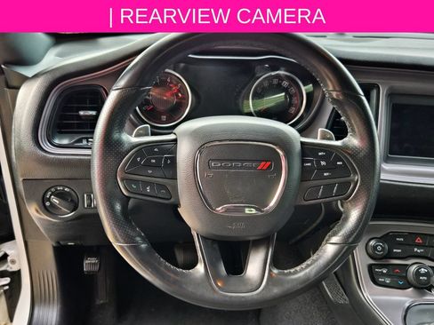 Used 2023 Dodge Challenger R/T RWD image 9