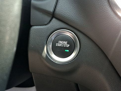 Certified 2023 Chevrolet Equinox LT FWD image 23