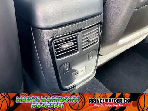 Used 2023 Chrysler 300 S w/ Comfort Group image 28