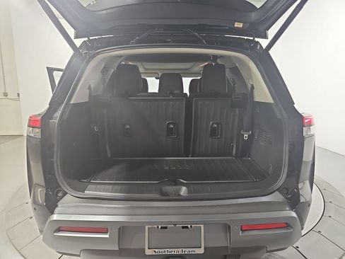 New 2026 Nissan Pathfinder Platinum w/ Cargo Package AWD/4WD image 21