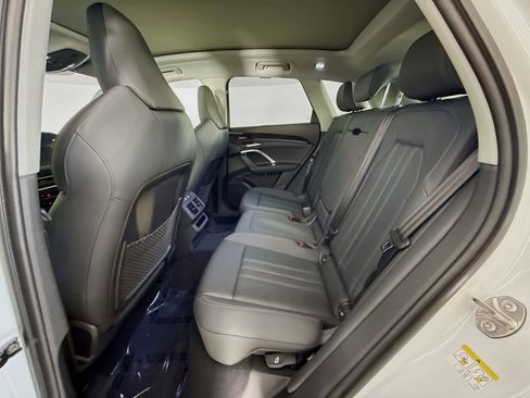 New 2025 Audi Q5 Premium Plus image 25