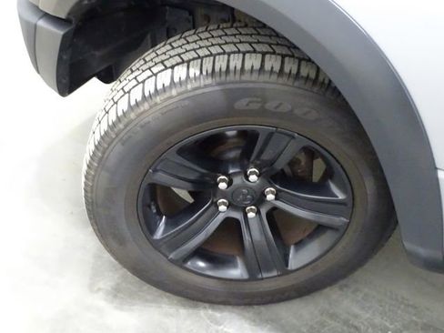 Used 2021 RAM 1500 Classic Warlock AWD/4WD image 35
