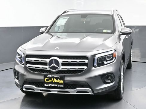 Used 2022 Mercedes-Benz GLB 250 w/ Premium Package Lite image 8