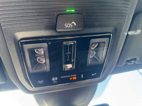 Used 2024 Volkswagen GTI SE image 24