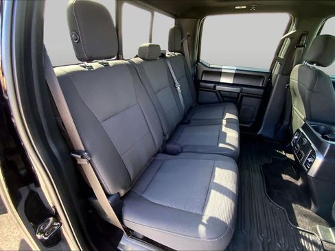 Used 2017 Ford F150 XLT w/ Equipment Group 302A Luxury AWD/4WD image 19
