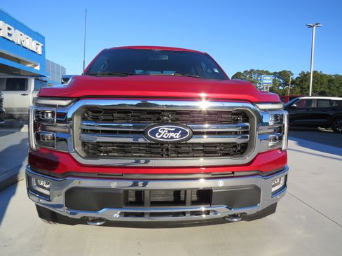 Used 2024 Ford F150 Lariat w/ Tow/Haul Package image 5