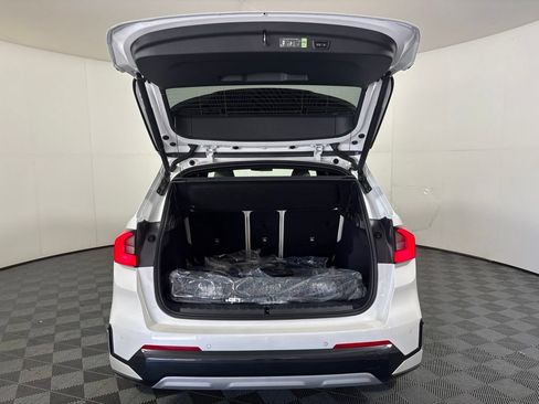 New 2026 BMW X1 xDrive28i w/ Technology Package AWD/4WD image 31