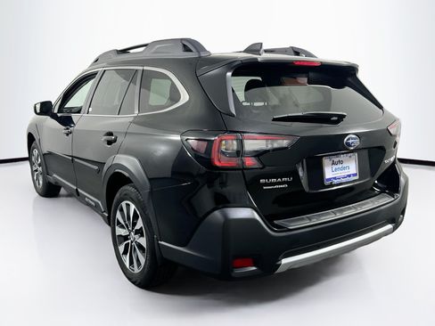 Used 2023 Subaru Outback Limited AWD/4WD image 7