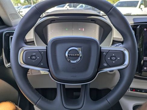 New 2026 Volvo XC40 B5 Ultra w/ Protection Package Premier AWD/4WD image 29