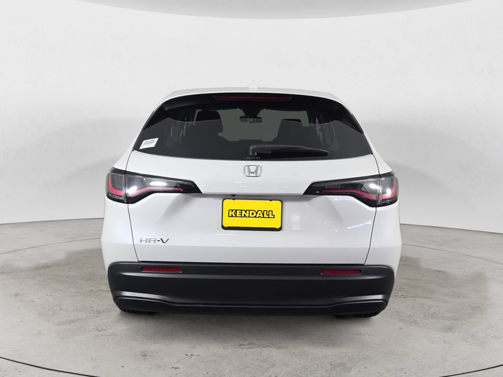 Certified 2026 Honda HR-V LX image 6