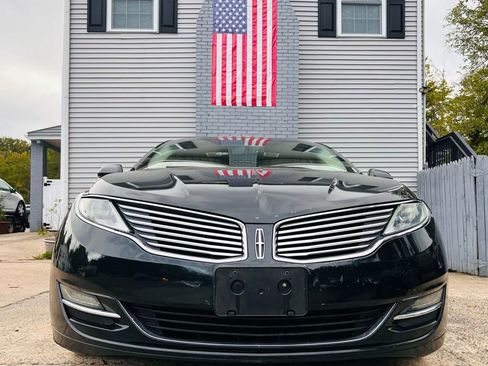 Used 2014 Lincoln MKZ Sedan 4D w/ Equipment Group 102A Reserve image 3