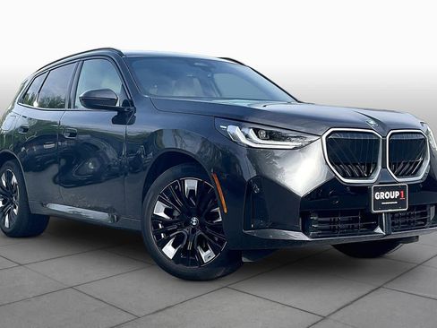 Used 2025 BMW X3 xDrive30i w/ M Sport Package AWD/4WD image 2