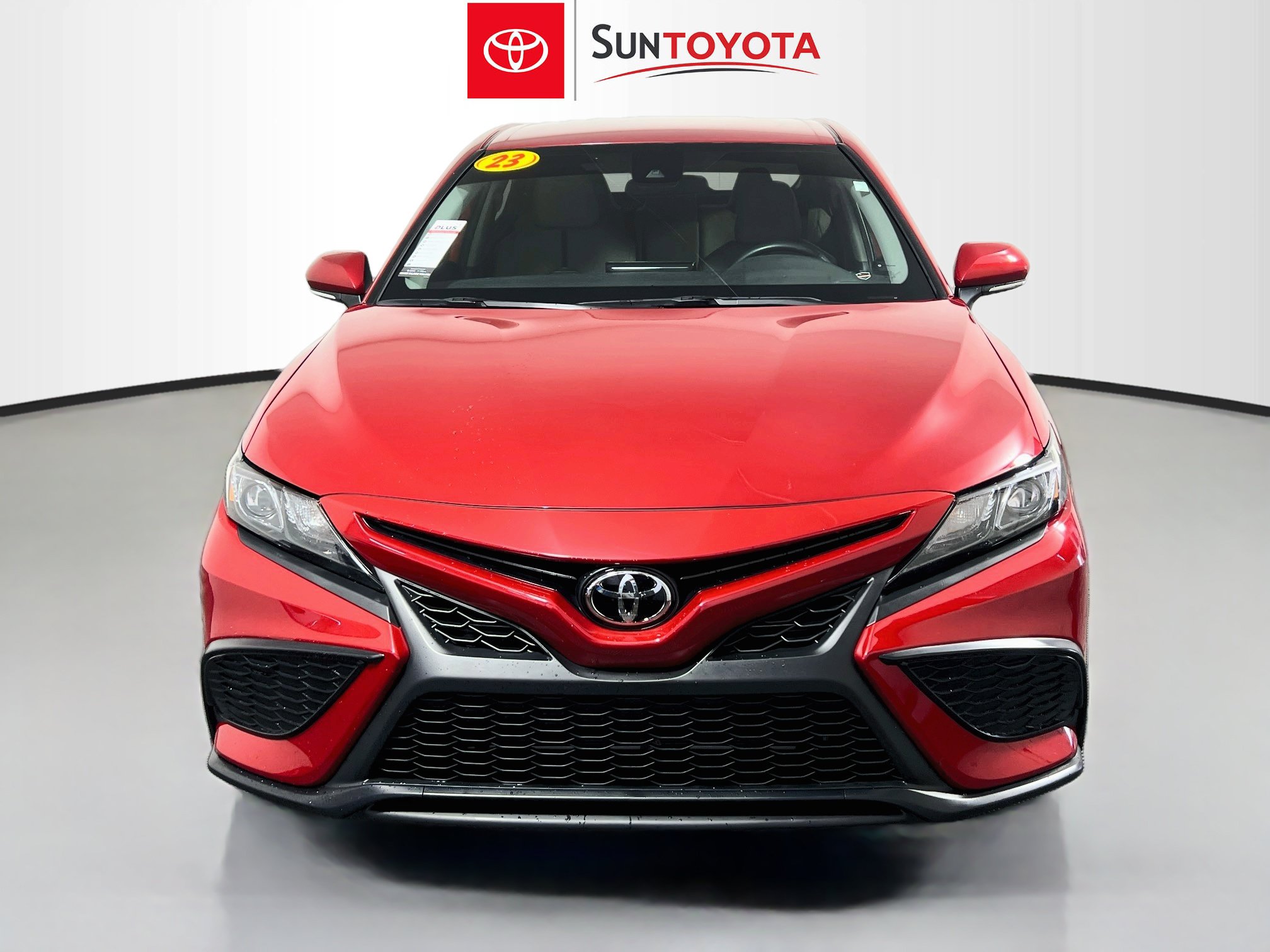Used 2023 Toyota Camry SE FWD image 10