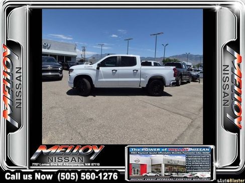 Used 2025 Chevrolet Silverado 1500 Custom w/ Turbomax Blackout Package AWD/4WD image 2