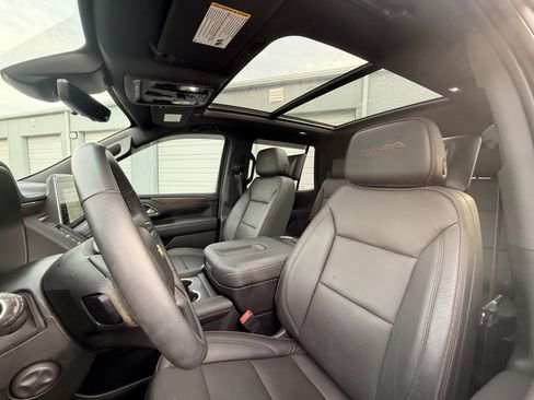 Used 2023 Chevrolet Tahoe High Country AWD/4WD image 42