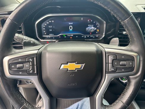 Used 2023 Chevrolet Silverado 1500 LTZ AWD/4WD image 12