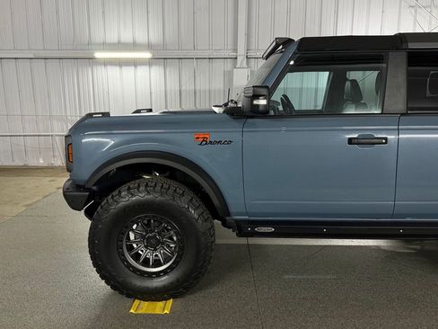 Used 2023 Ford Bronco Badlands AWD/4WD image 13