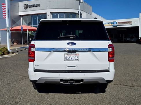 Used 2019 Ford Expedition XLT w/ Equipment Group 201A image 5
