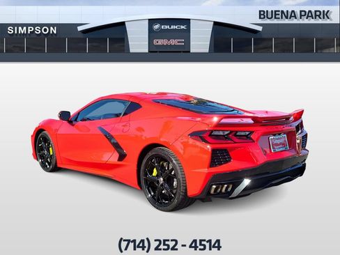 Used 2020 Chevrolet Corvette Stingray Preferred Cpe w/ 2LT Preferred Equipment Group RWD image 6