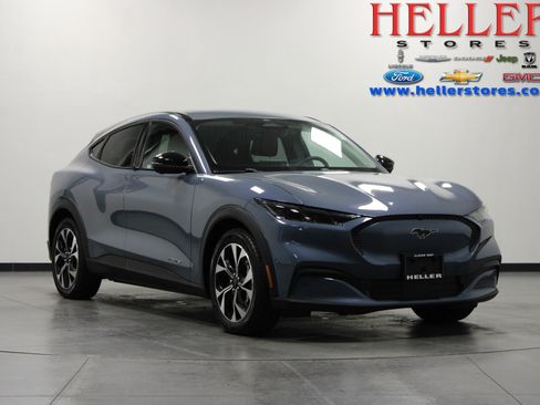 Used 2024 Ford Mustang Mach-E Select image 1