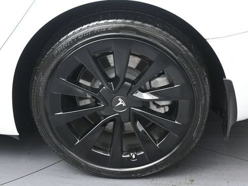 Used 2022 Tesla Model 3 RWD image 33