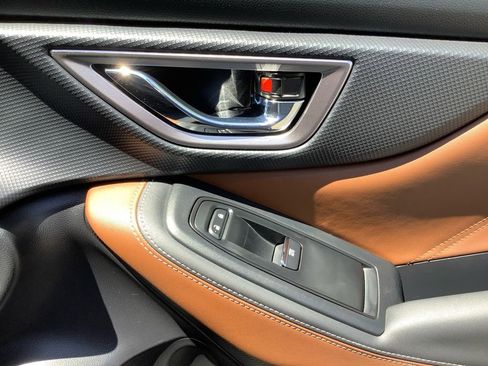 Used 2023 Subaru Forester Touring AWD/4WD image 15