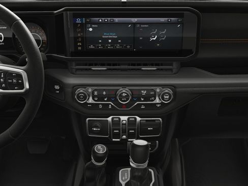 New 2025 Jeep Gladiator Sport image 25