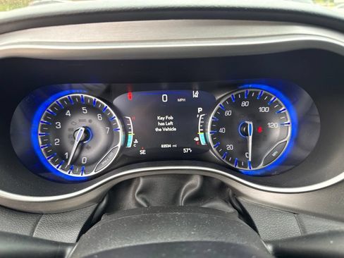 Used 2020 Chrysler Pacifica Touring-L w/ Advanced Safetytec Group AWD/4WD image 17