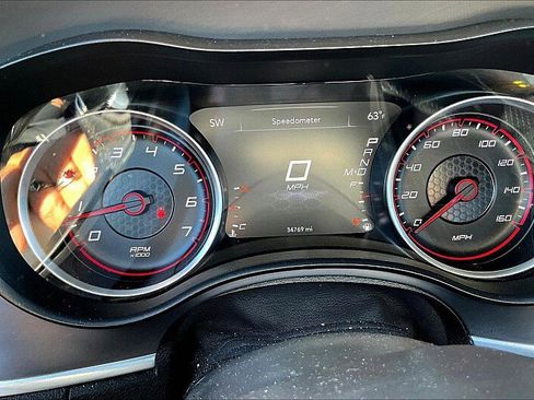 Used 2022 Dodge Challenger GT image 21