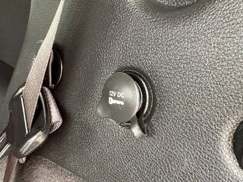 Used 2022 Dodge Durango GT w/ Blacktop Package AWD/4WD image 12