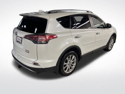 Used 2016 Toyota RAV4 Limited image 5