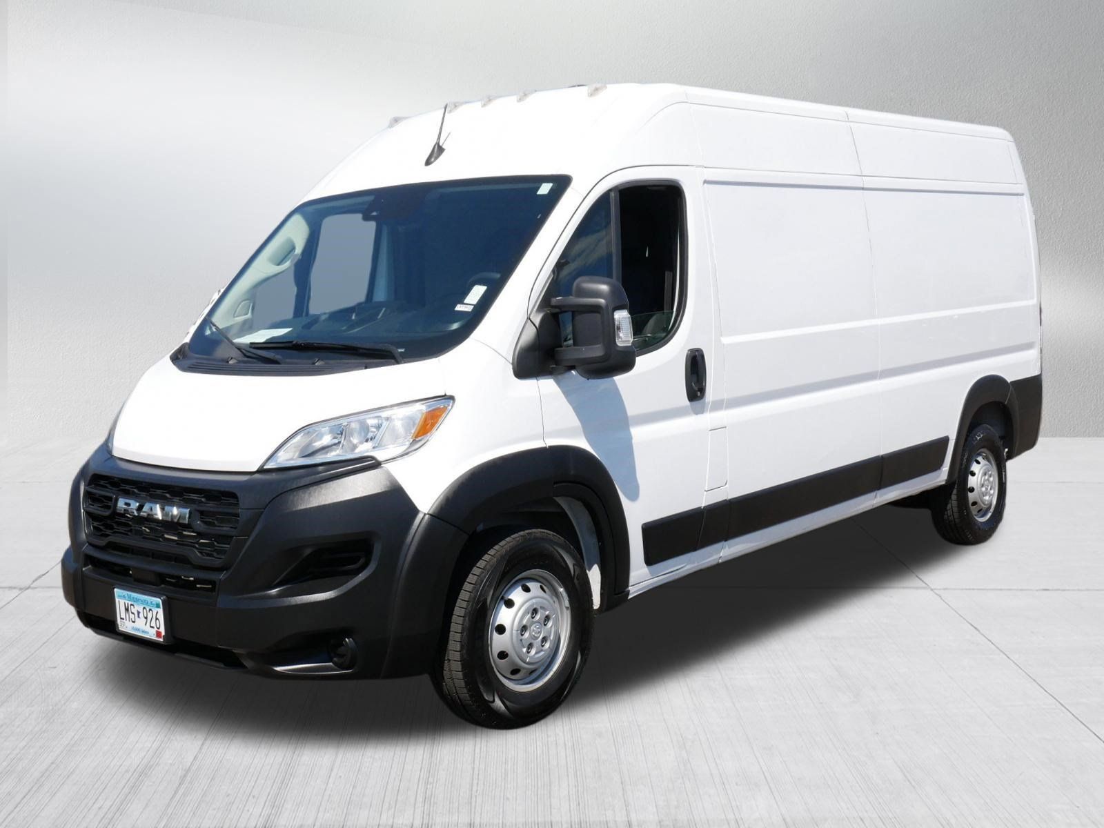 Used 2023 RAM ProMaster 2500 FWD image 3