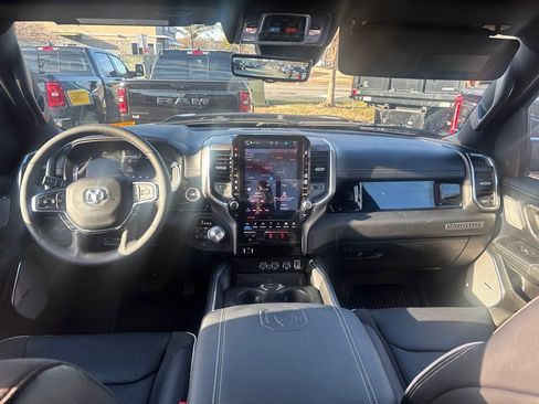 Used 2026 RAM 1500 Laramie w/ Night Edition image 10