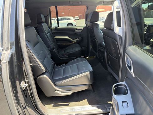 Used 2016 GMC Yukon XL Denali AWD/4WD image 14