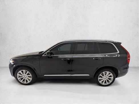 Used 2016 Volvo XC90 T8 Inscription w/ Vision Package image 9