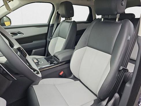 New 2025 Land Rover Range Rover Velar Dynamic SE image 10