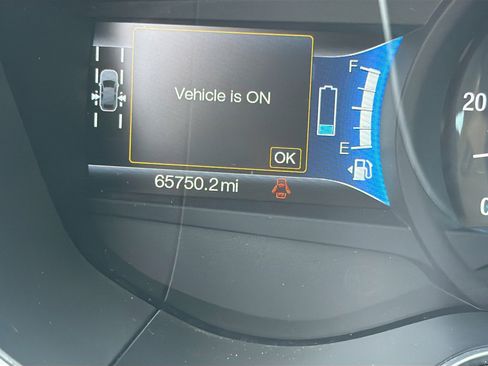 Used 2017 Ford Fusion Energi SE image 40