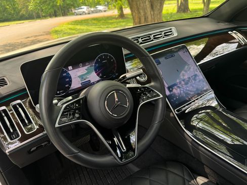 Used 2023 Mercedes-Benz S 580 4MATIC Sedan image 18