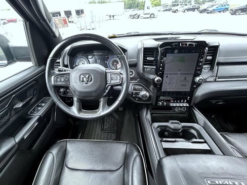 Used 2022 RAM 1500 Limited w/ Body Color Bumper Group AWD/4WD image 14