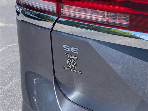 Certified 2025 Volkswagen Atlas SE FWD image 21