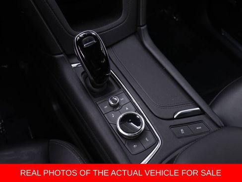 Used 2021 Cadillac XT5 Premium Luxury w/ LPO, Floor Liner Package FWD image 11