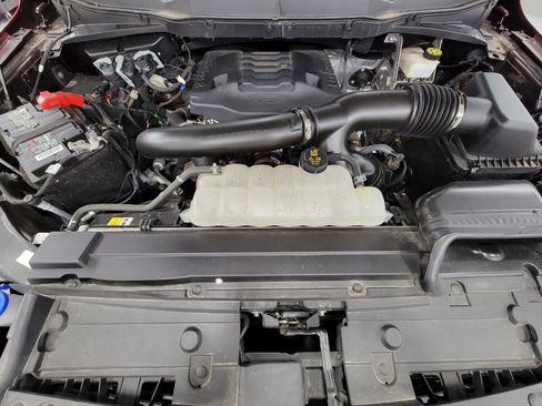 Used 2022 Ford F150 XLT w/ Equipment Group 302A High AWD/4WD image 9