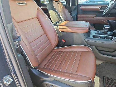 Used 2023 GMC Sierra 1500 Denali Ultimate image 23