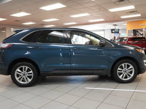Used 2016 Ford Edge SEL w/ Equipment Group 201A AWD/4WD image 16