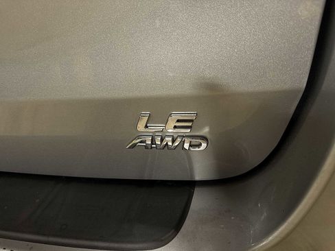 Used 2014 Toyota Sienna LE image 26