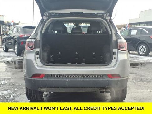 Used 2021 Jeep Compass Limited image 7