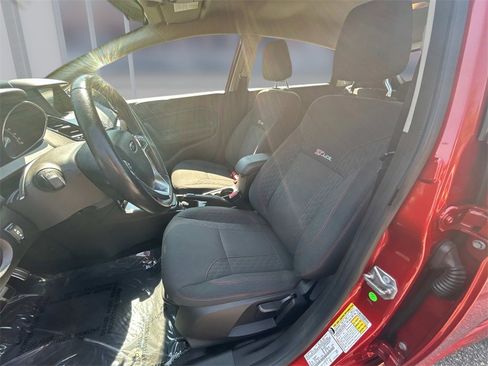 Used 2019 Ford Fiesta ST-Line image 18