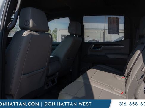 Used 2022 GMC Sierra 1500 SLT AWD/4WD image 20